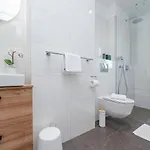 Bed & Breakfast Seven Seas 4*