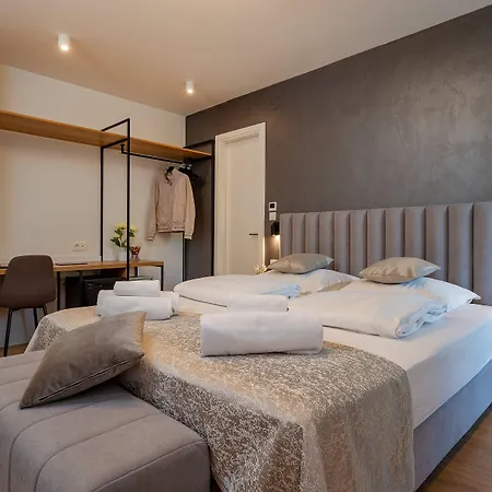 Seven Seas B&B