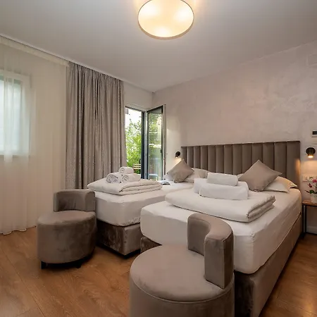 Seven Seas B&B