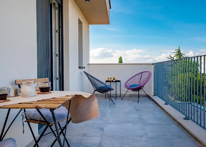 Seven Seas Couette-café