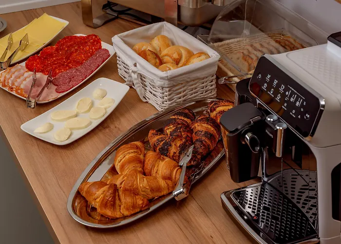 Seven Seas Bed & Breakfast 4*