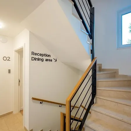 Seven Seas Oda ve Kahvaltı