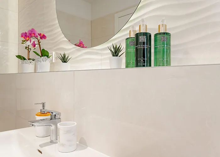 Seven Seas Bed & Breakfast